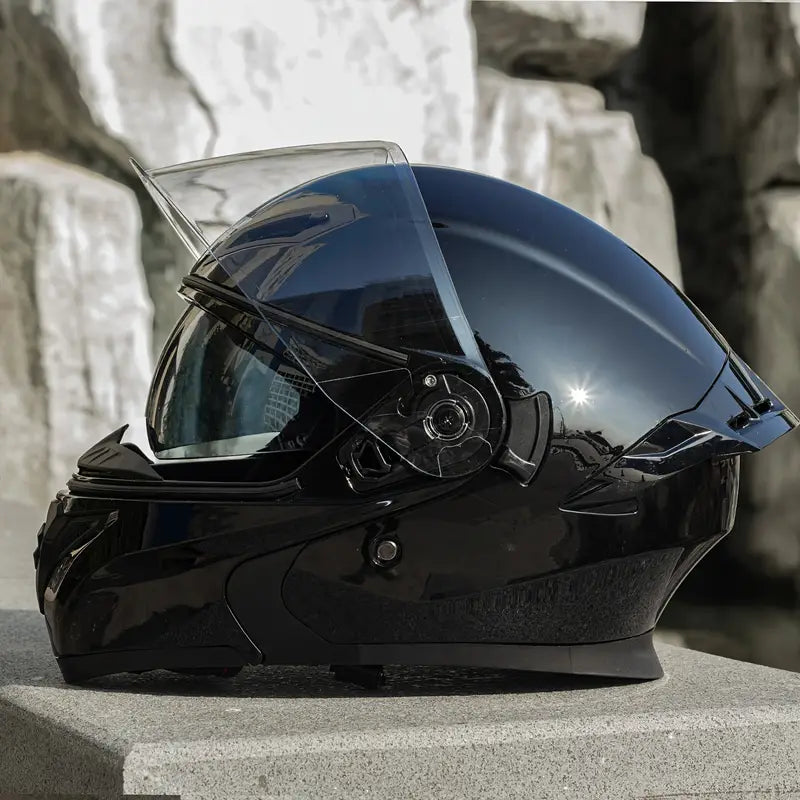 Motorcycle Helmet with Dual Visor